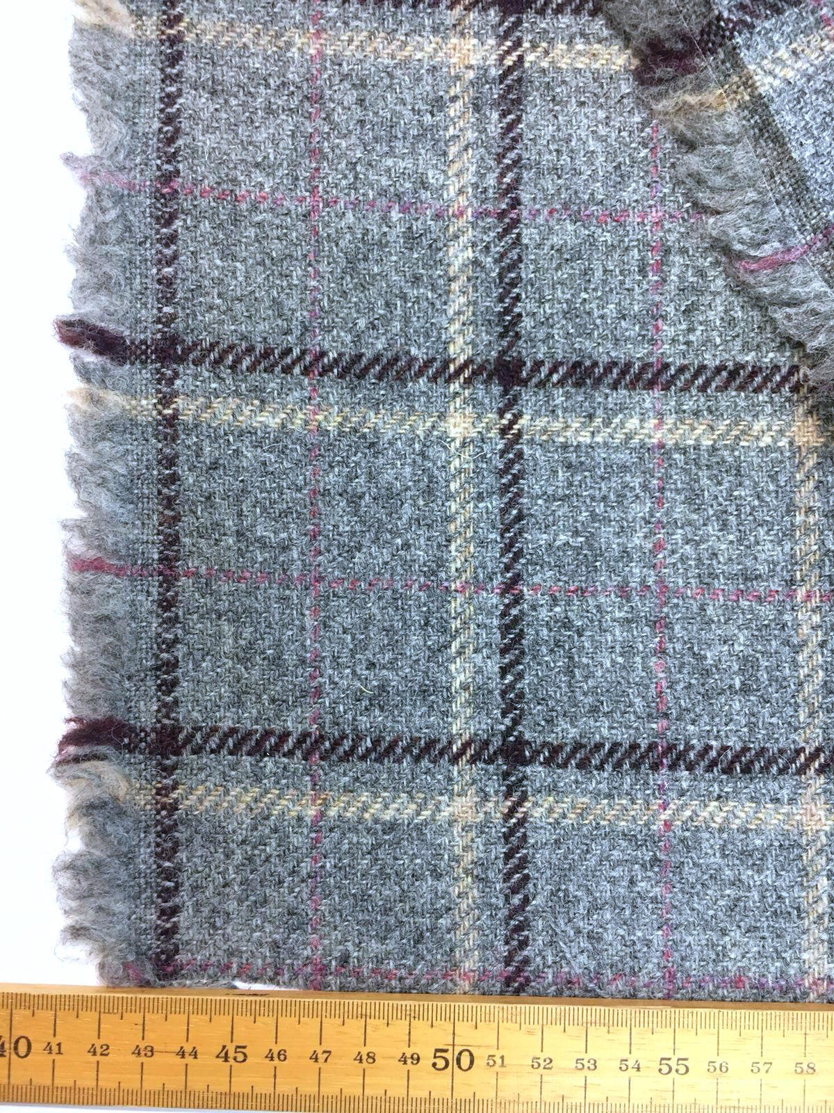 100% Wool Tweed Fabric Tartan Plaid Check Grey Pink - buklefabrics